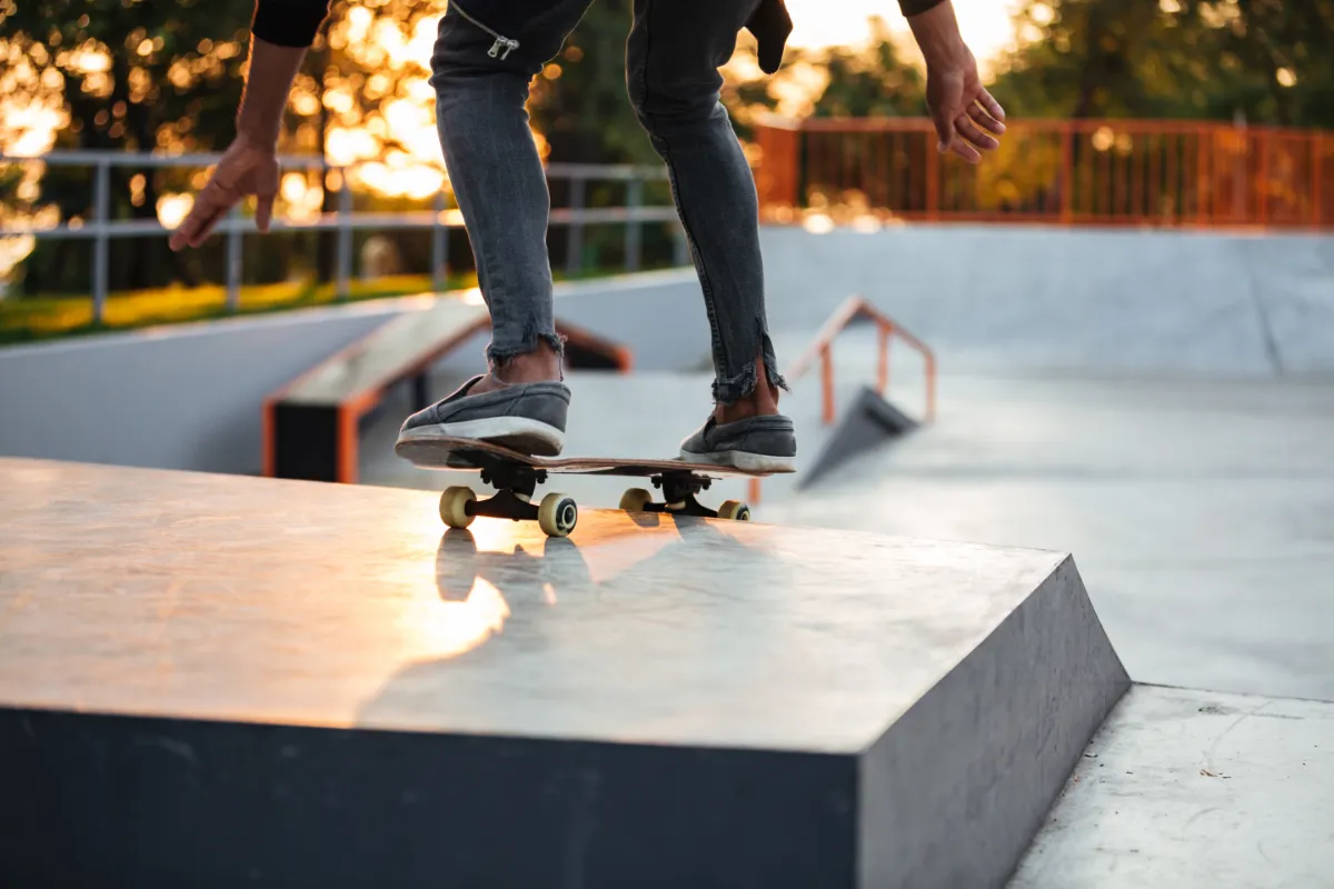skater boy practicing